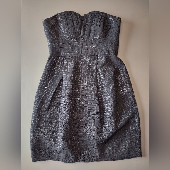 Max & Cleo Black Strapless Textured Pattern Dress - Picture 4 of 10